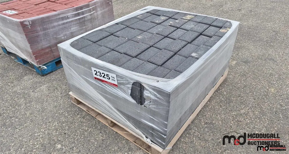 Pallet of Keystone Gray Holland Pavers
UNRESERVED