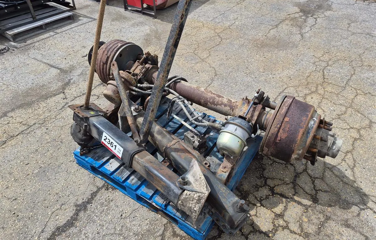 Tandem Axle Assembly & Trailer Jacks
UNRESERVED