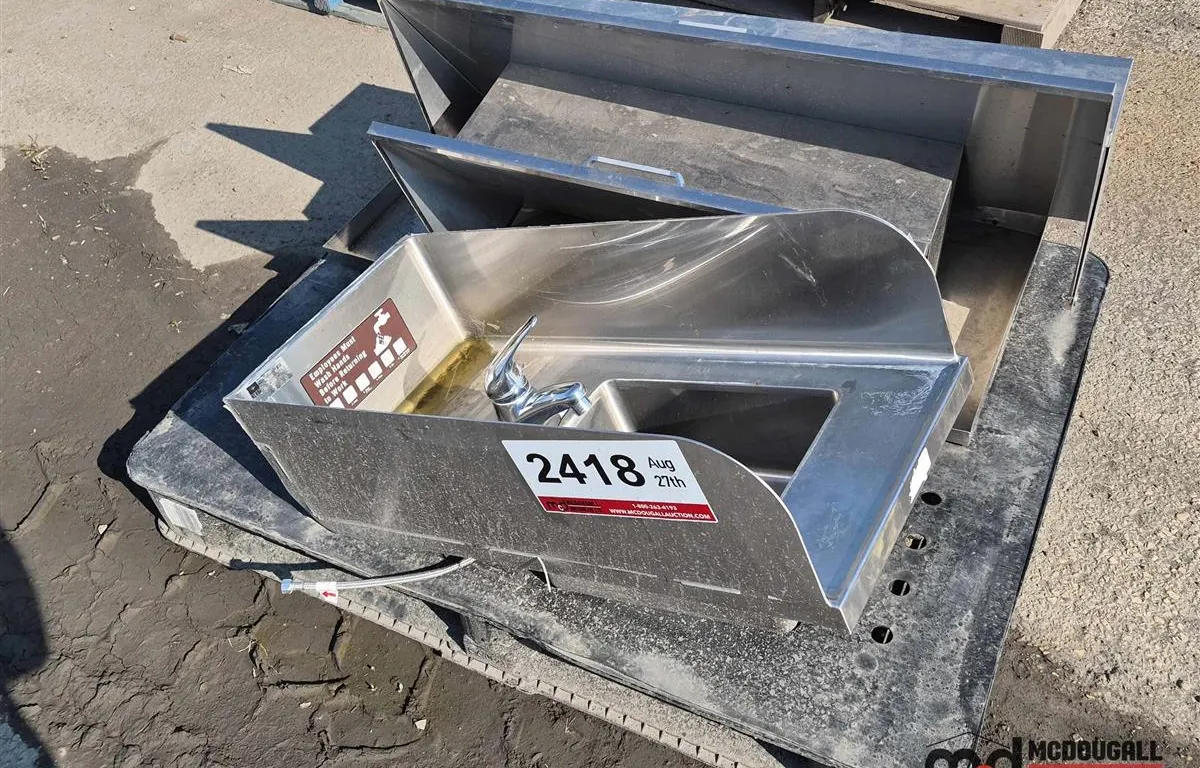 Prep Sink & Prep Station Hoods
UNRESERVED