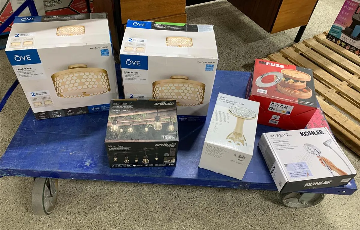 Assorted Lighting & More
UNRESERVED