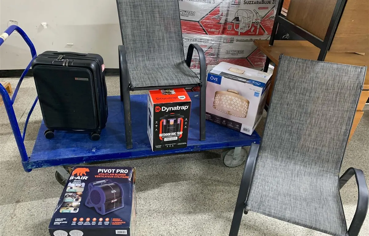 Air Blower, Patio Chairs, Suitcase & More
UNRESERVED
