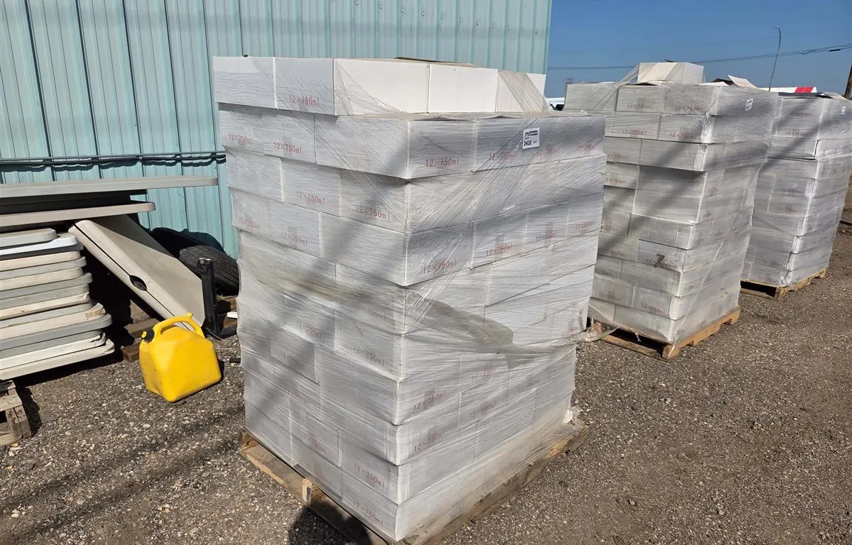 Pallet of 12 x 750 mL Glass Jars
UNRESERVED