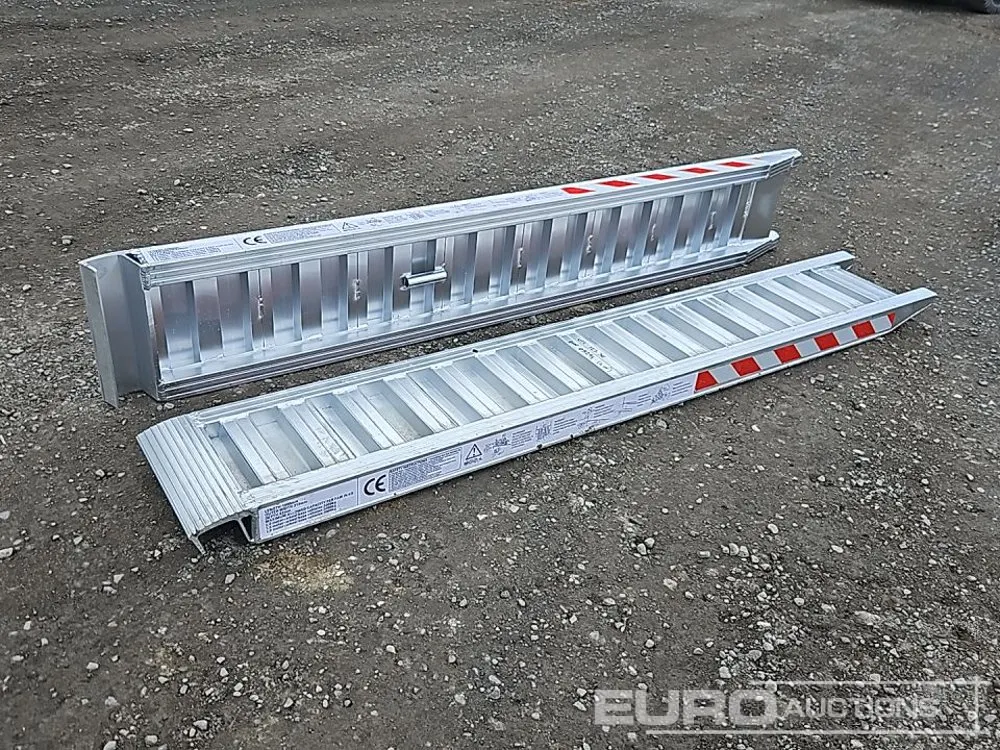 Unused 1990mm x 310mm Aluminium Loading Ramp (2 of)