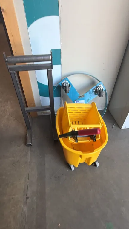 BLUE 4 WHEEL BARREL DOLLY, SHOP MATERIAL ROLLER STAND AND COMMERCIAL MOP BUCKET