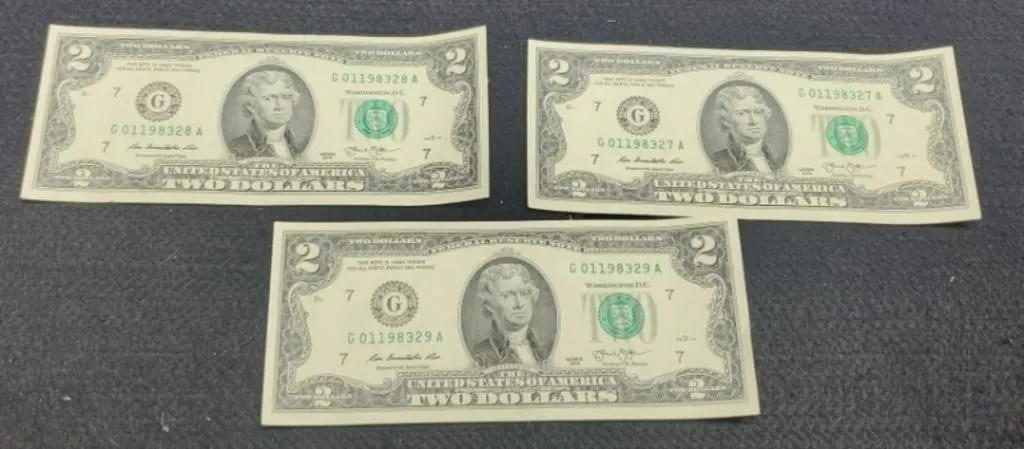 3 - 2013 $2 FR Notes, Uncirculated/Consecutive #s