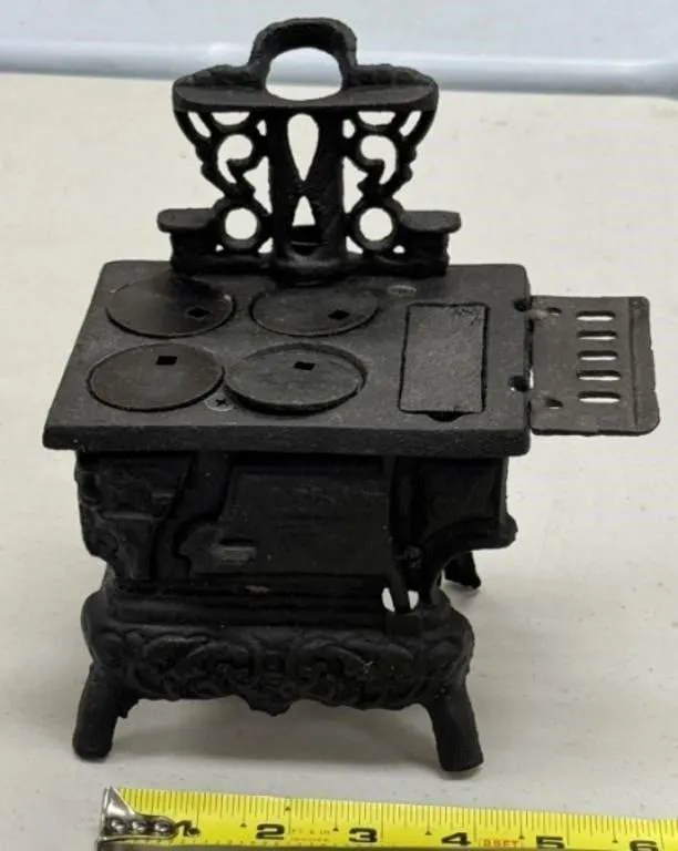 Salesman Sample Stove