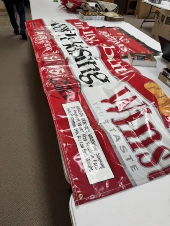 Cigarette Banners