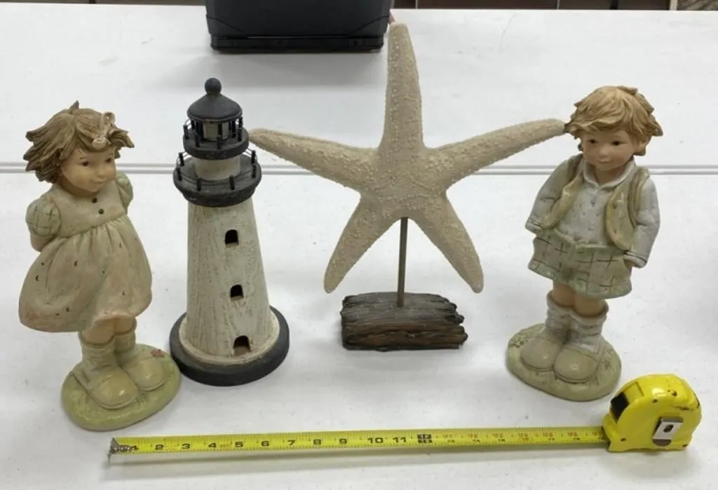 Figurines