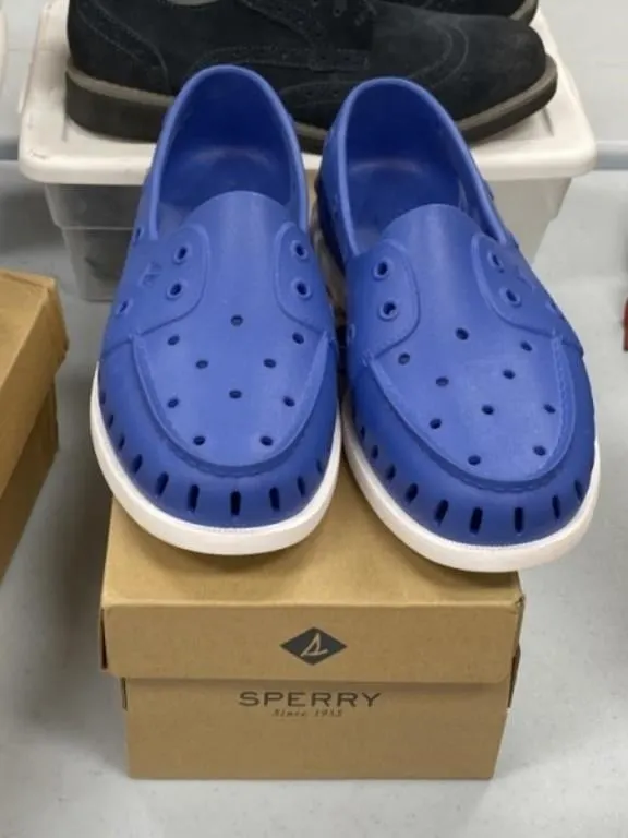 Size 8 Boat Shoes