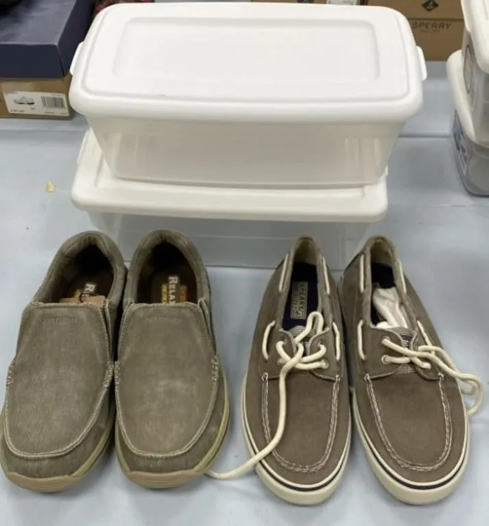2 pair of Size 8 Shoes