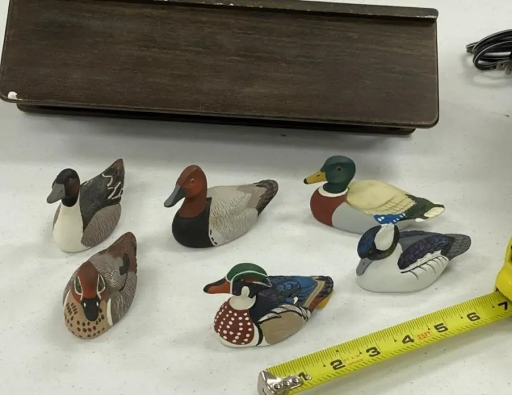 Wall Shelf and Decorative Ducks