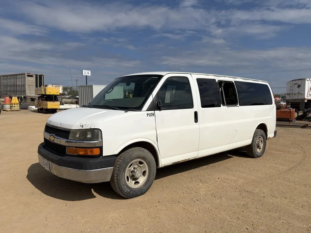 2011 Chevrolet Express Van