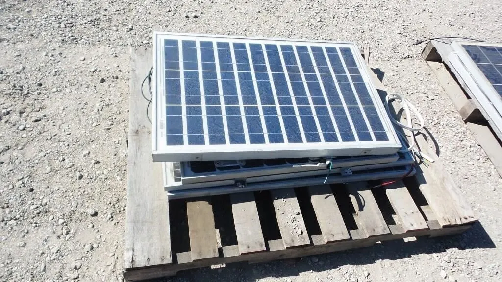 Lot of 5 Framed Solar Panels
