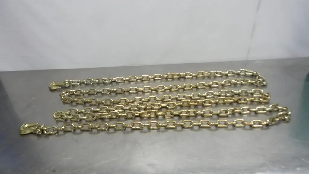 5/16" Tow Chain with Hooks