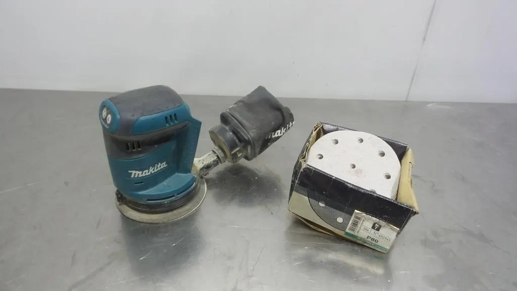 Portable generator rated at 7,600 running watts an