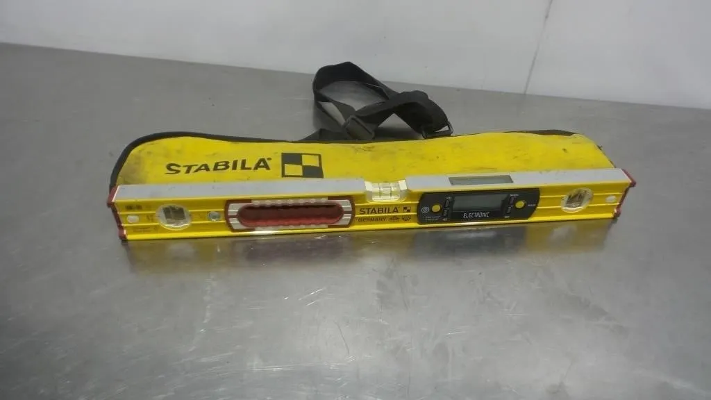 Stabila 24-Inch Electronic Digital Level