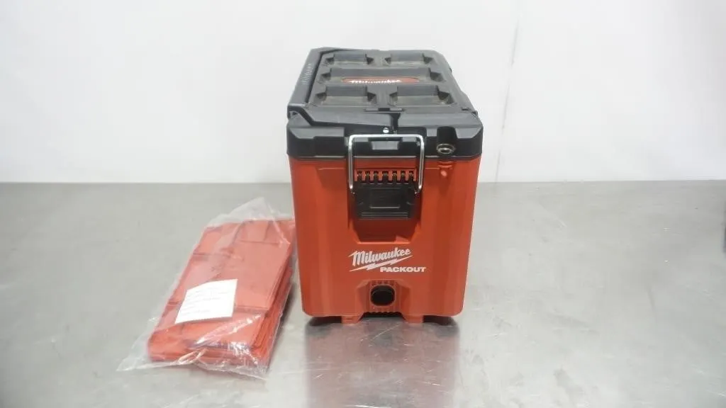 Milwaukee Packout Compact Tool Box