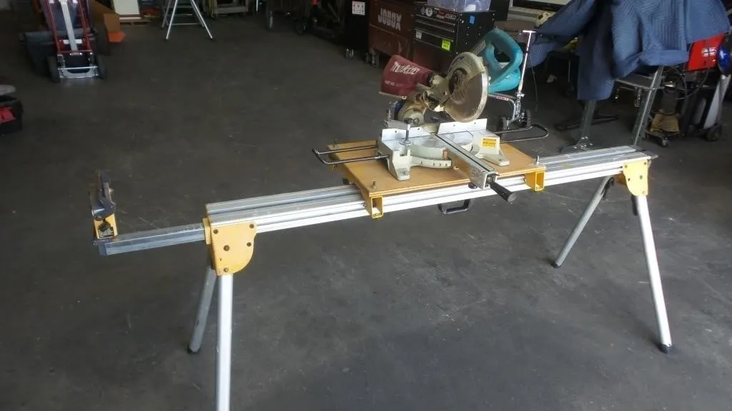 Makita LS0714 Sliding Miter Saw With Stand