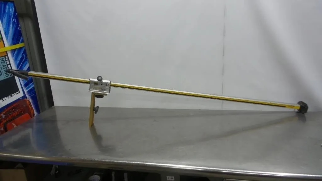 LaserJamb Adjustable Laser Level Pole