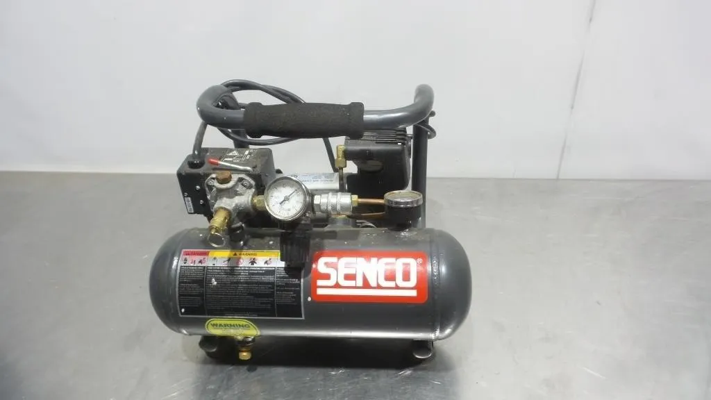 Senco PC1010 1-Gallon Air Compressor