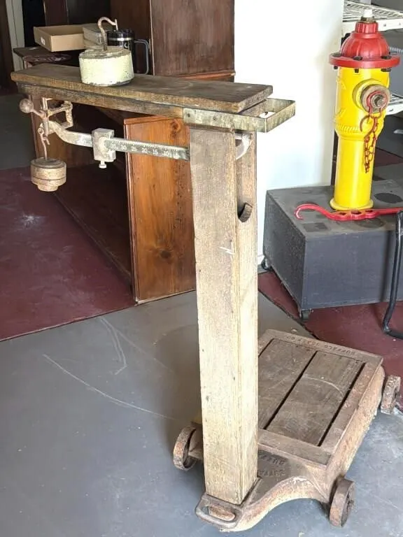 Antique Buffalo Scale Co Platform Scale