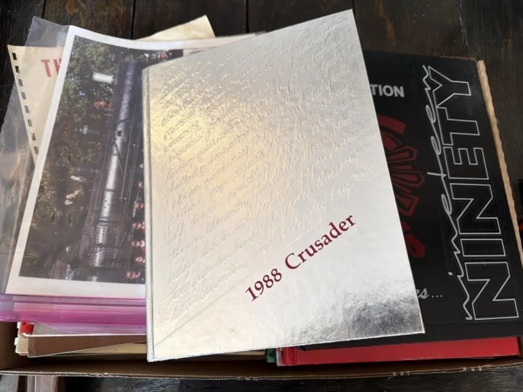 Wellington KS Yearbooks and Wellington Heat Photo