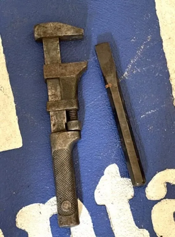 AT & SF Adj. Wrench & Chisel