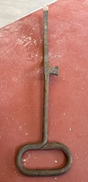Hand Forged D Handle Pry Bar, 30”