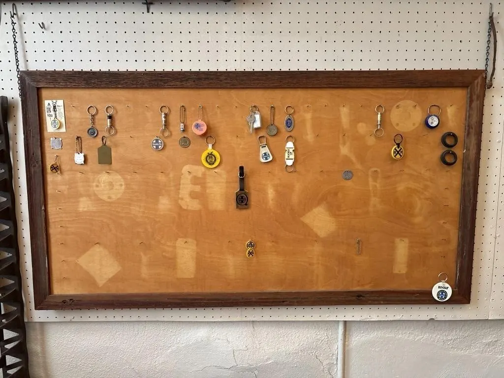 Display Board w/Key Chains 51"x27"