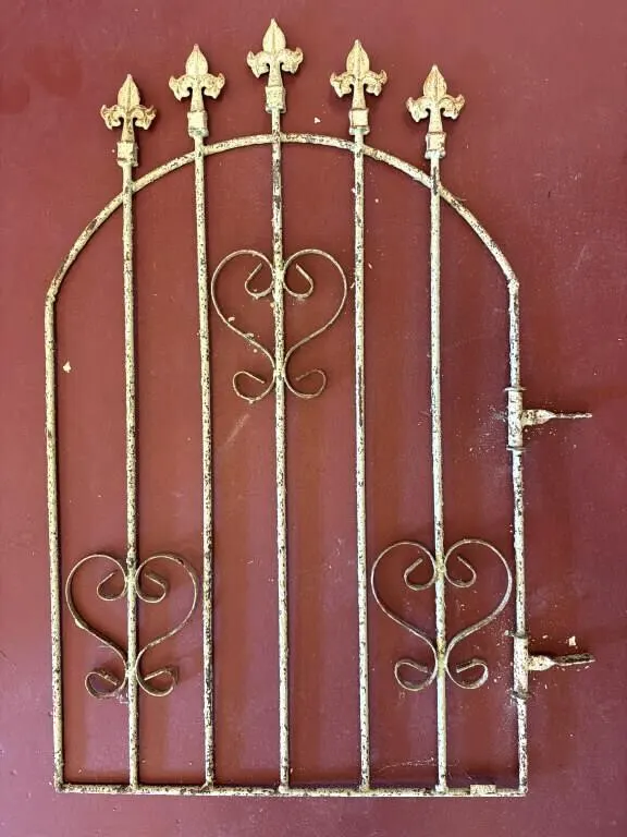 Antique Cast Iron Gate 24” x 40”