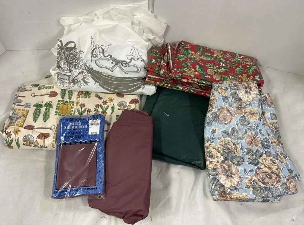 Vinyl fabric table cloths: Christmas gardening,