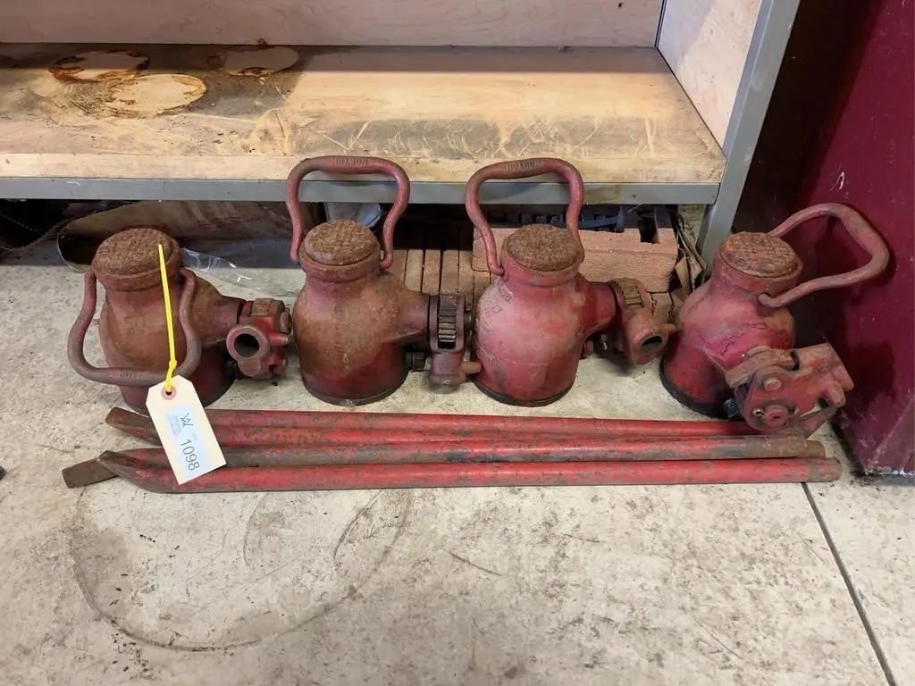 Bottle Jacks set of 4 - poor quality - 15 Ton Nort