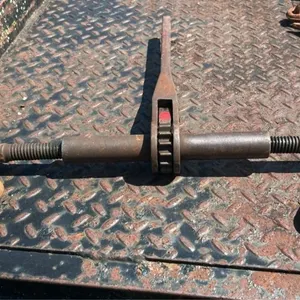 Chain tightner