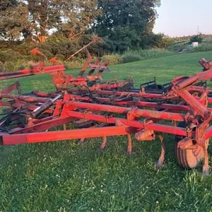 INT. Cultivator with Wings