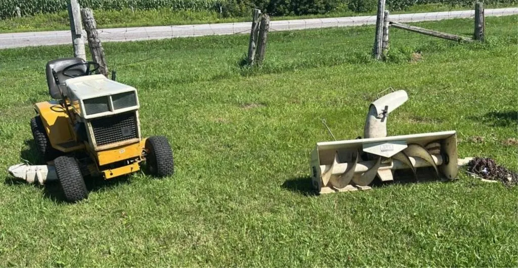 IH Cub cadet 129. riding mower