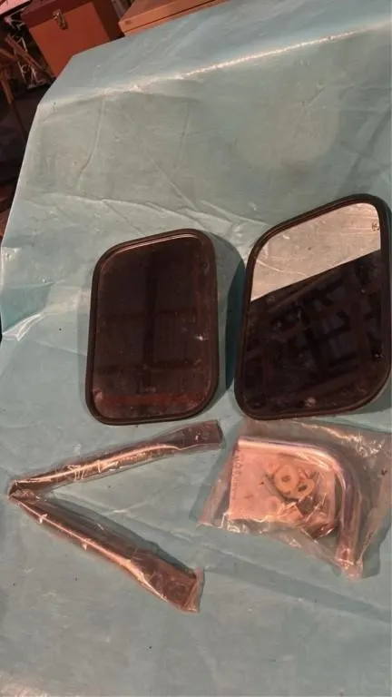 Truck/ mirror kit