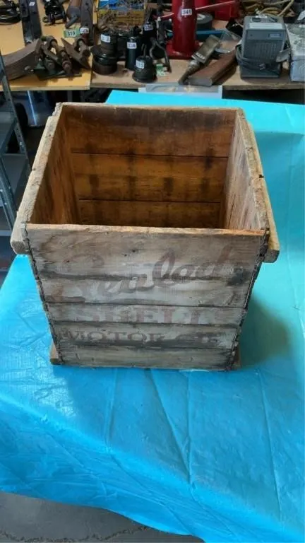 Wooden crate