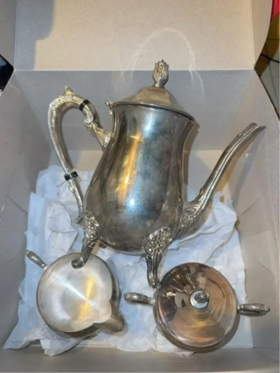 Antique tea pot set