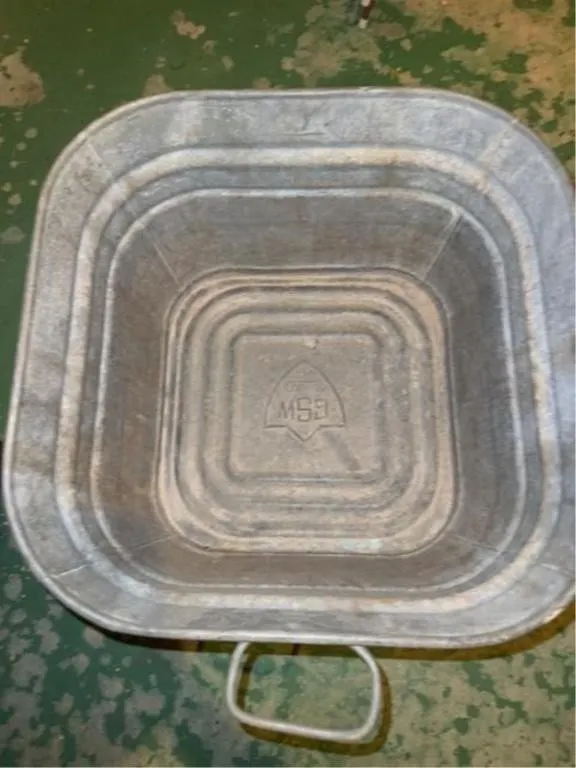 10 gal bucket