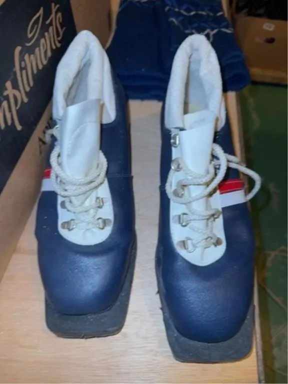 Pair of shoes