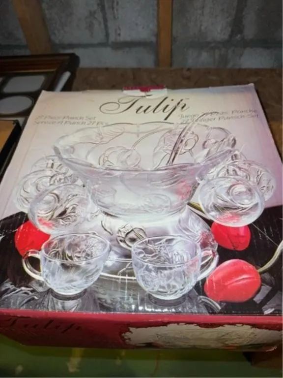 27 piece punch set