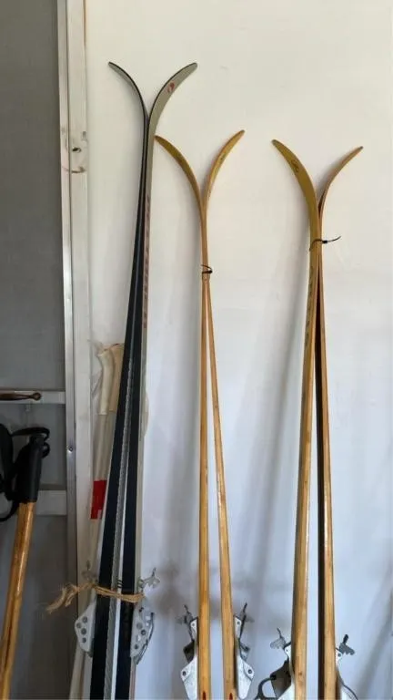 Skis