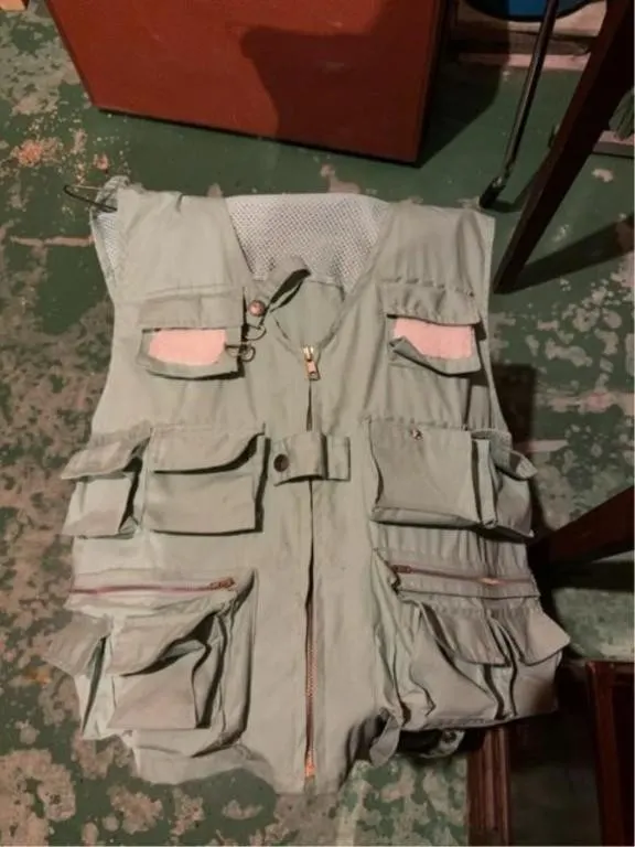 Fishing vest