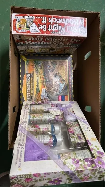 Board games/ bath kit