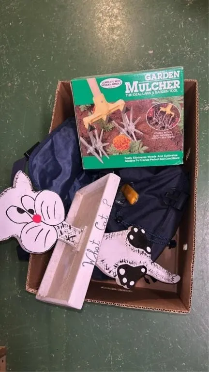 Cat shelf/ garden mulcher/ picnic kit
