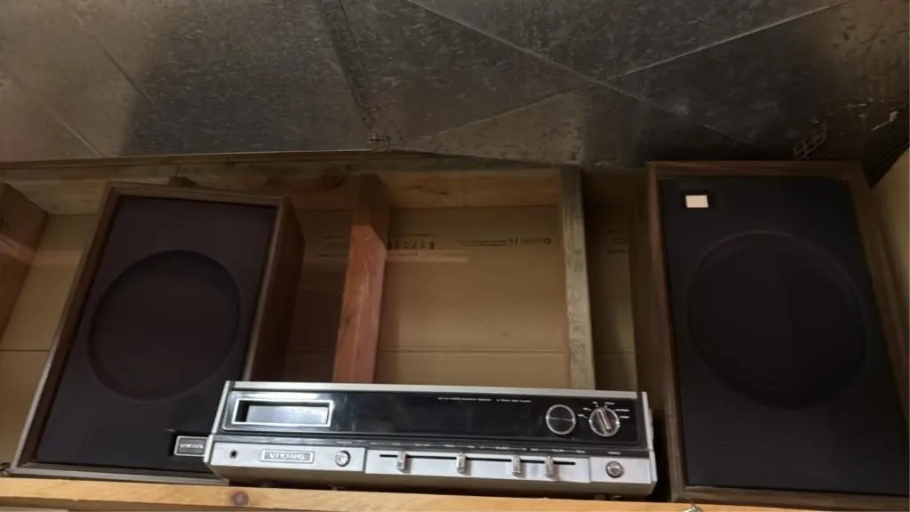 Viking stereo multiplex reviver with speakers