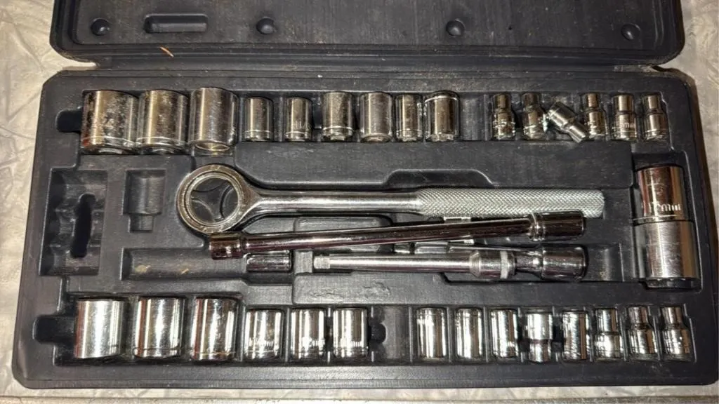 Socket set