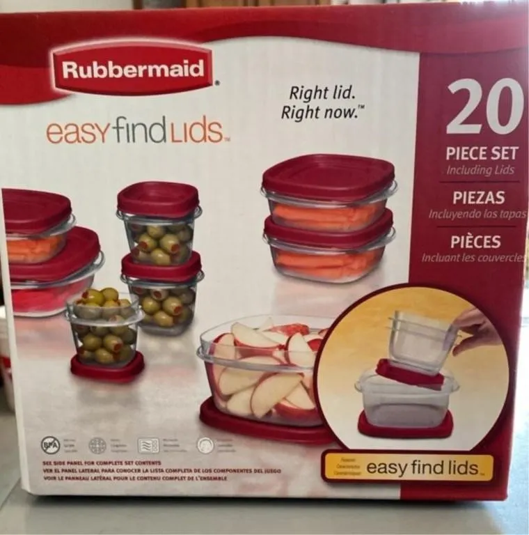 Rubbermaid storage