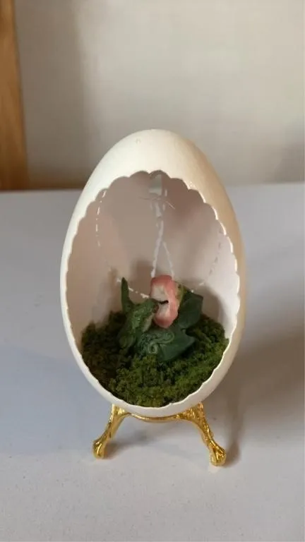 Decorative egg