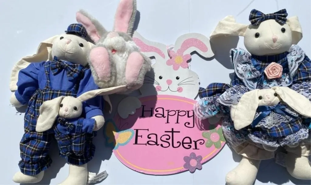 Easter Decor and Bunnies